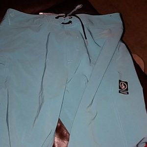 Volcom size 34 board surf swim shorts